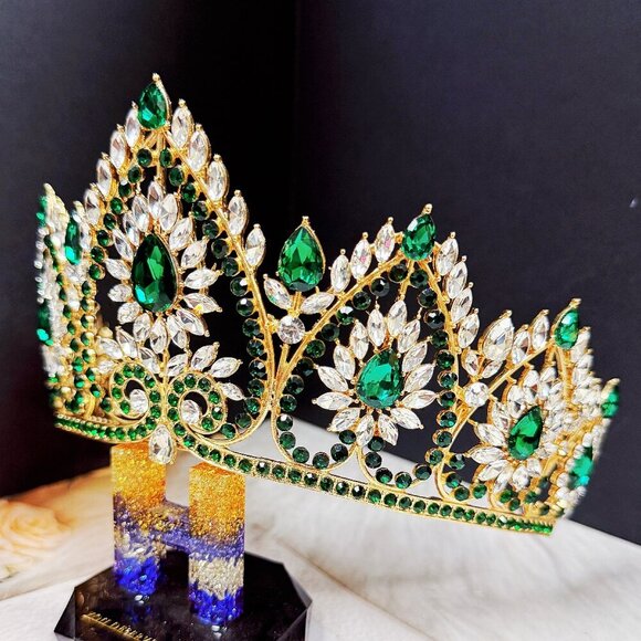 Victorian Gold Jewelry, Princess Crown, Goddess Jewelry, Green Crystal Tiara main image 8